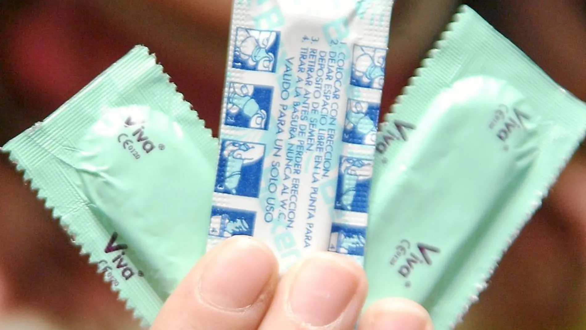 El preservativo sigue siendo el método anticonceptivo preferido, seguido a mucha distancia por la píldora