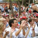 El candidato del PSC a la alcaldía de Barcelona, Jaume Collboni, durante la Fiesta de la Rosa que han celebrado los socialistas catalanes hoy en Gavà (Barcelona).