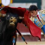 Pase de pecho de Filiberto al utrero de López Gibaja