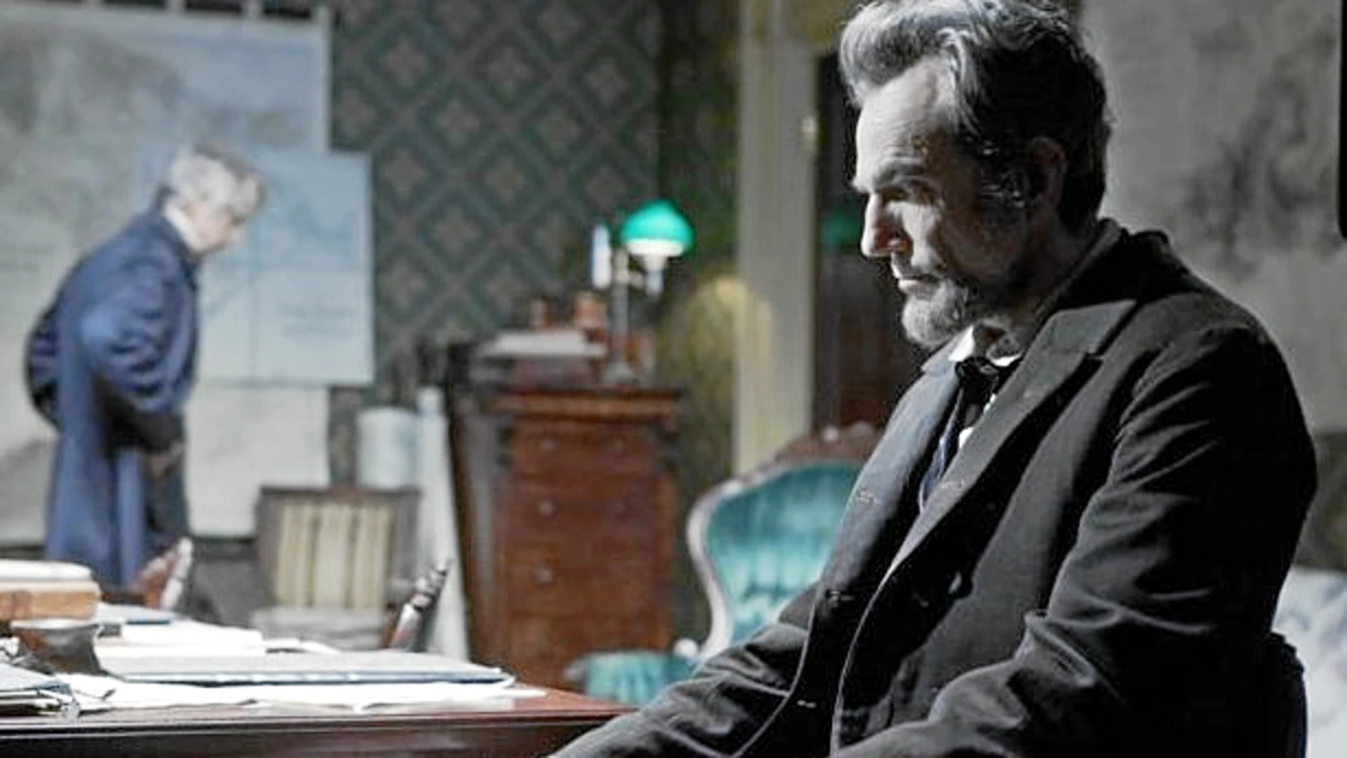Lincoln (en la imagen, según Spielberg) fue asesinado en abril de 1865