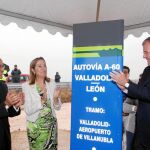 La ministra Ana Pastor abre «la autovía del bochorno» de Valladolid a Villanubla