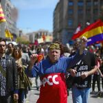 Los sindicatos de Cataluña llevaron ayer el derecho a decidir a las calles en la manifestación del Día del Trabajo