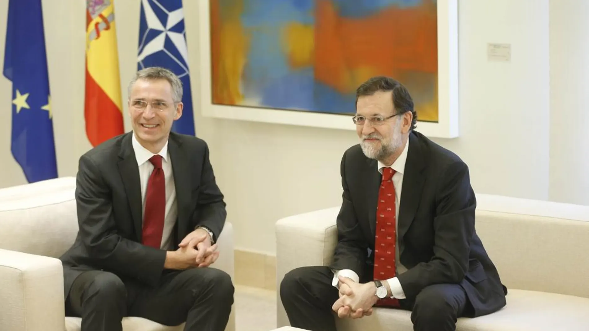Jens Stoltenberg y Mariano Rajoy, hoy en Moncloa.