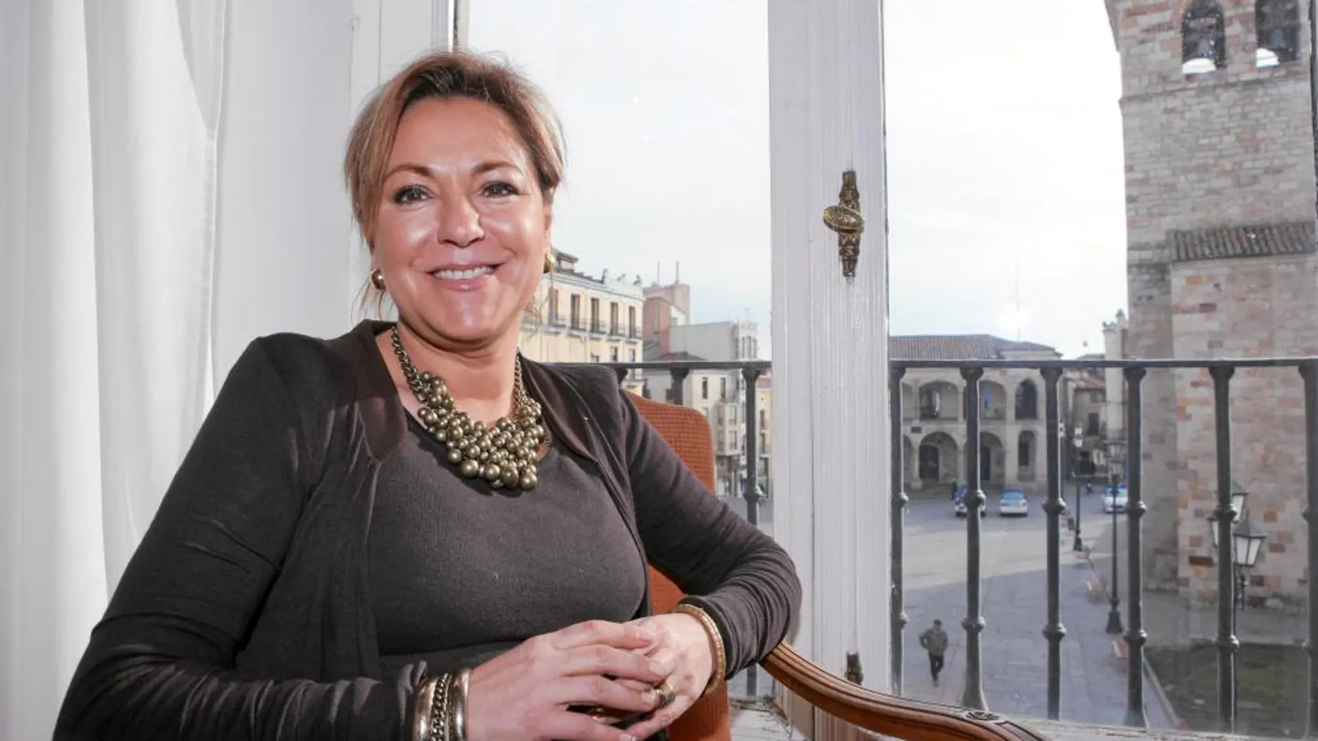 La alcaldesa de Zamora, Rosa Valdeón, en su despacho