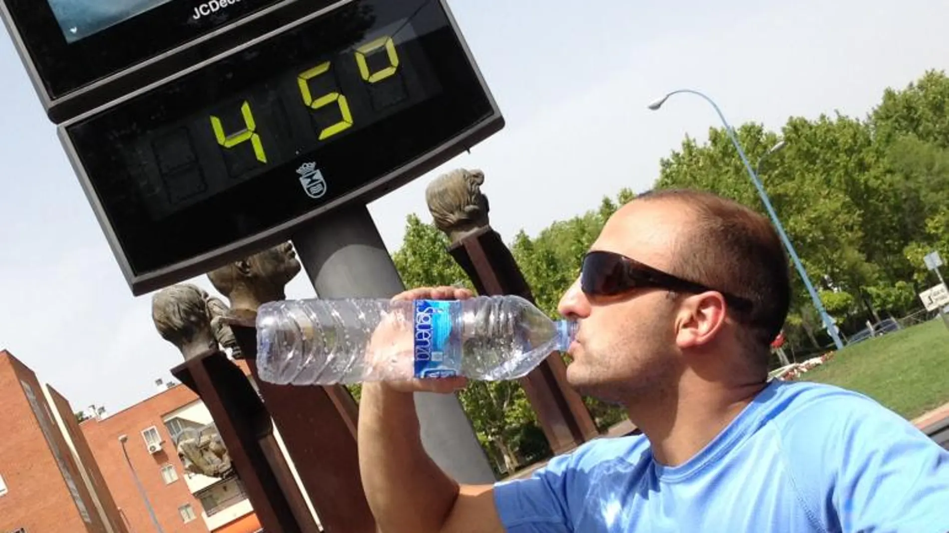 Diez trucos para sobrevivir a las altas temperaturas