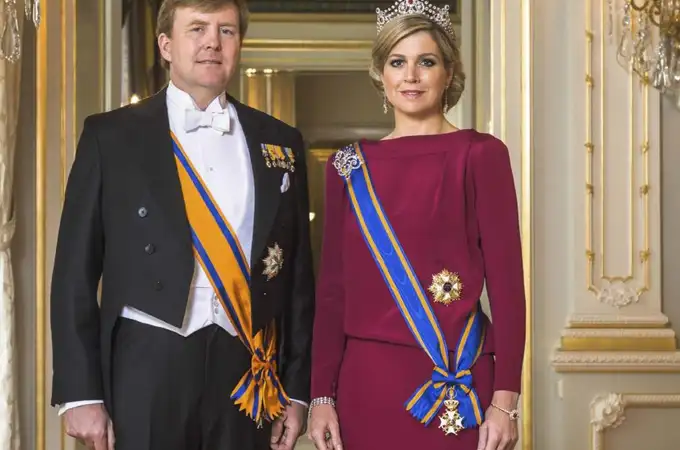 Los reyes de Holanda, Guillermo y Máxima, piden perdón por su falta de civismo
