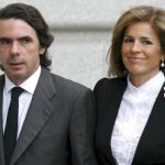 El ex presidente del Gobierno José María Aznar y su esposa, Ana Botella
