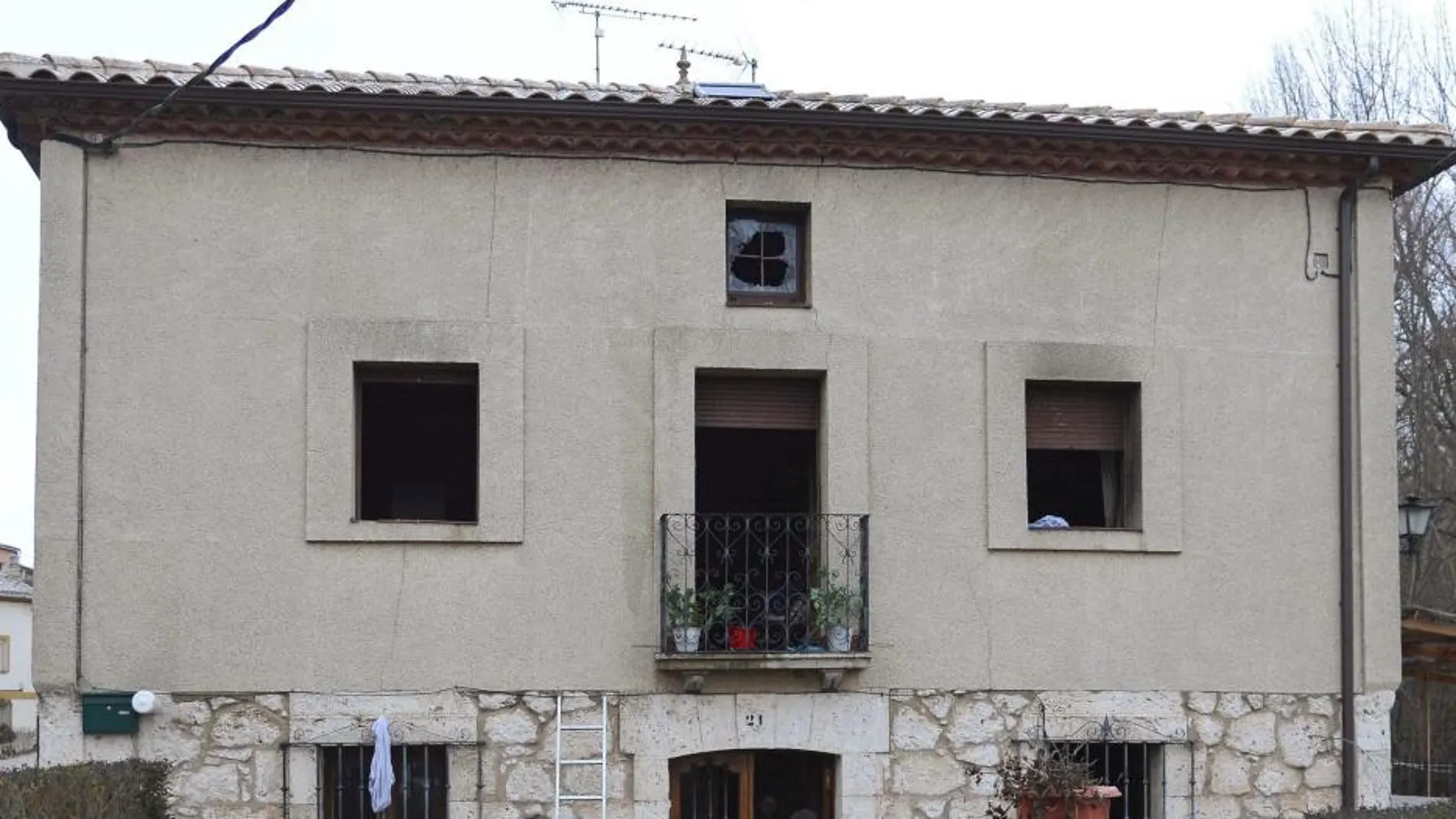 El incendio que provocólas muertes pudo originarse en una lámpara