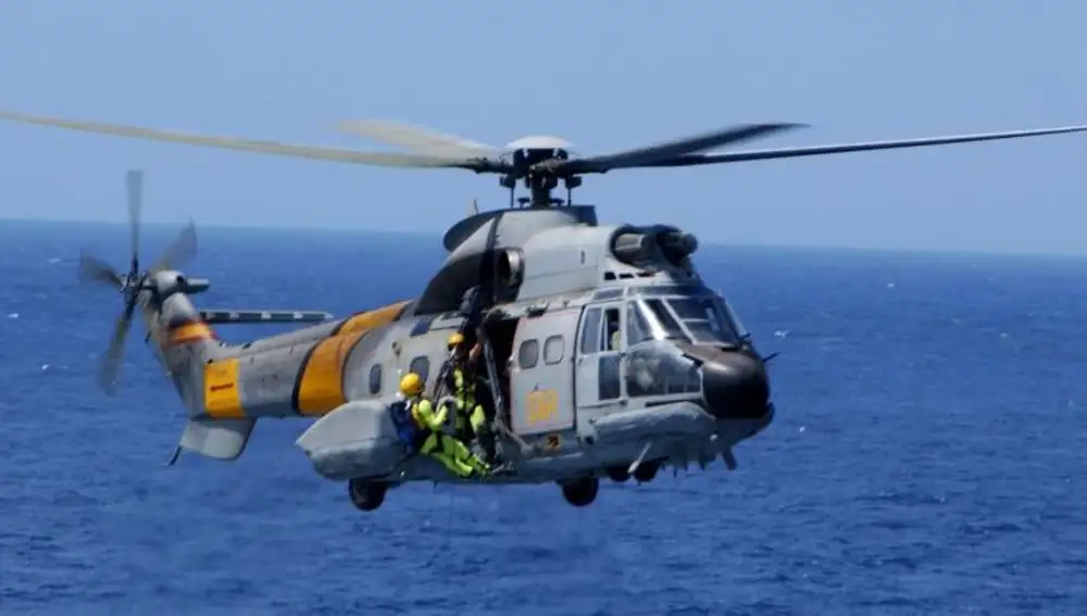 Fotografía de archivo de un helicóptero Super-Puma del Servicio Aéreo de Rescate (SAR) del Ejército del Aire igual al accidentado.