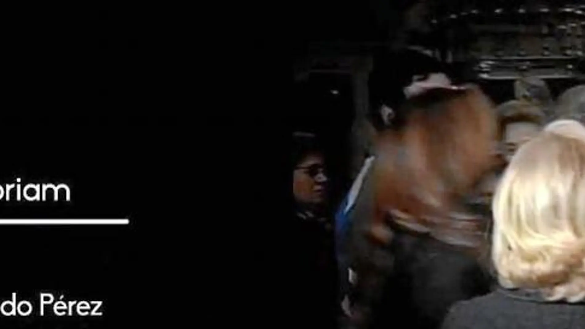 IN MEMORIAM. Un fotograma del vídeo en homenaje a las víctimas muestra el apoyo de Rajoy y de Aznar en sus respectivos gobiernos
