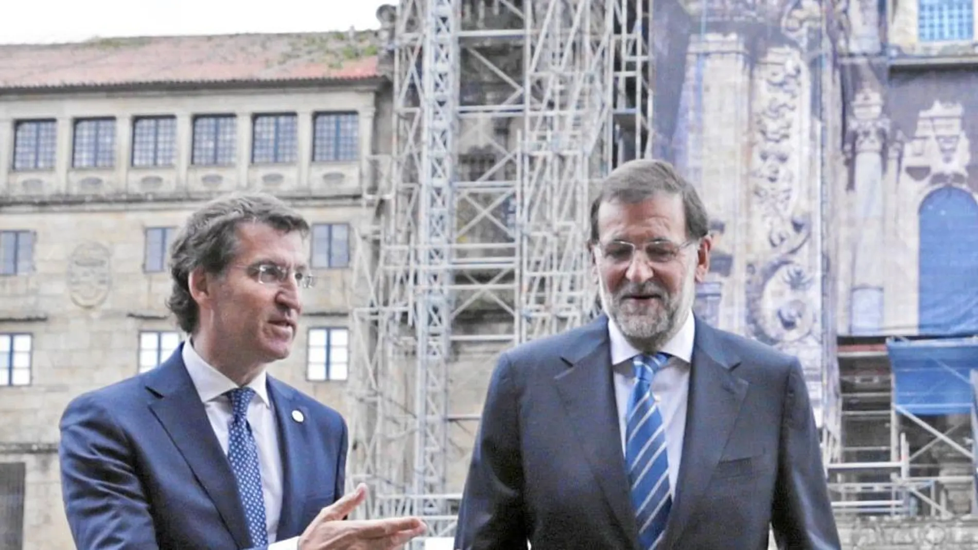 Alberto Núñez Feijóo y Mariano Rajoy, ayer, en Santiago de Compostela