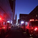 Los bomberos trabajando en la zona