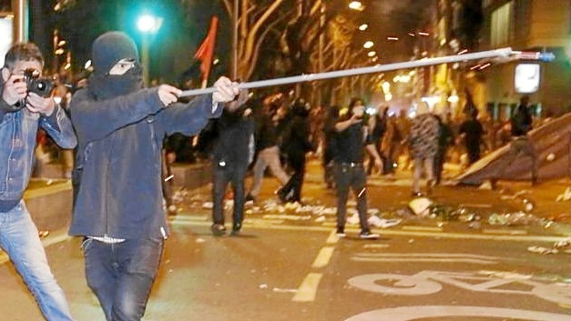 En las Marchas de la Dignidad del año pasado hubo un centenar de heridos (67 eran policías) y 29 detenidos