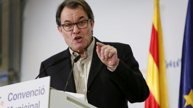 Artur Mas, durante su intervención en la clausura de la Convención Municipal 2015 de CDC.