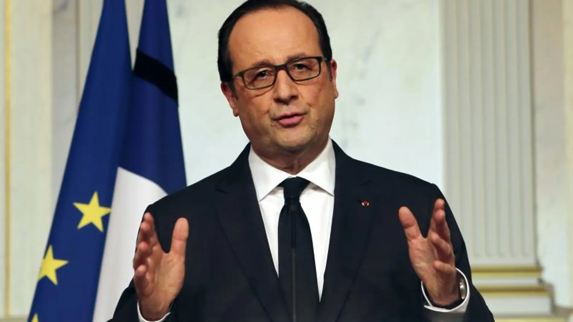 Hollande: «Francia no ha terminado con las amenazas»