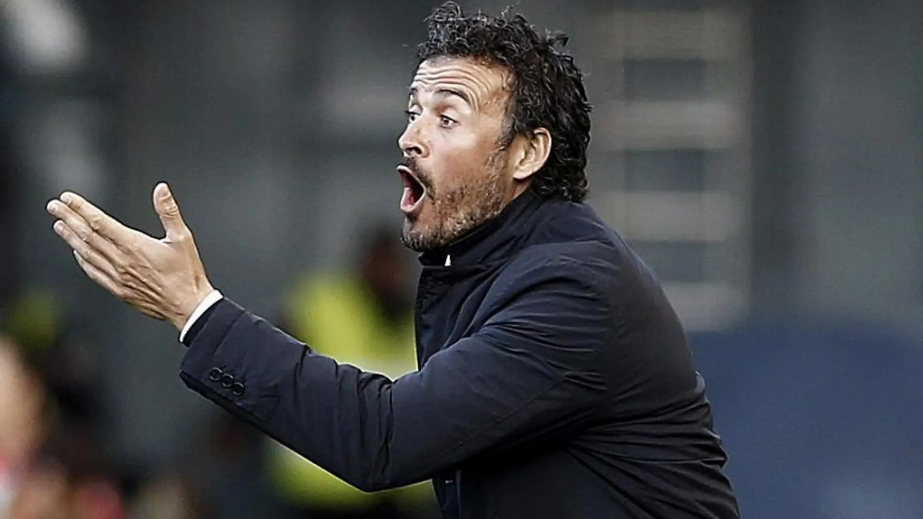 Luis Enrique se postula como el favorito para ocupar la vacante del "Tata"Martino la próxima temporada.