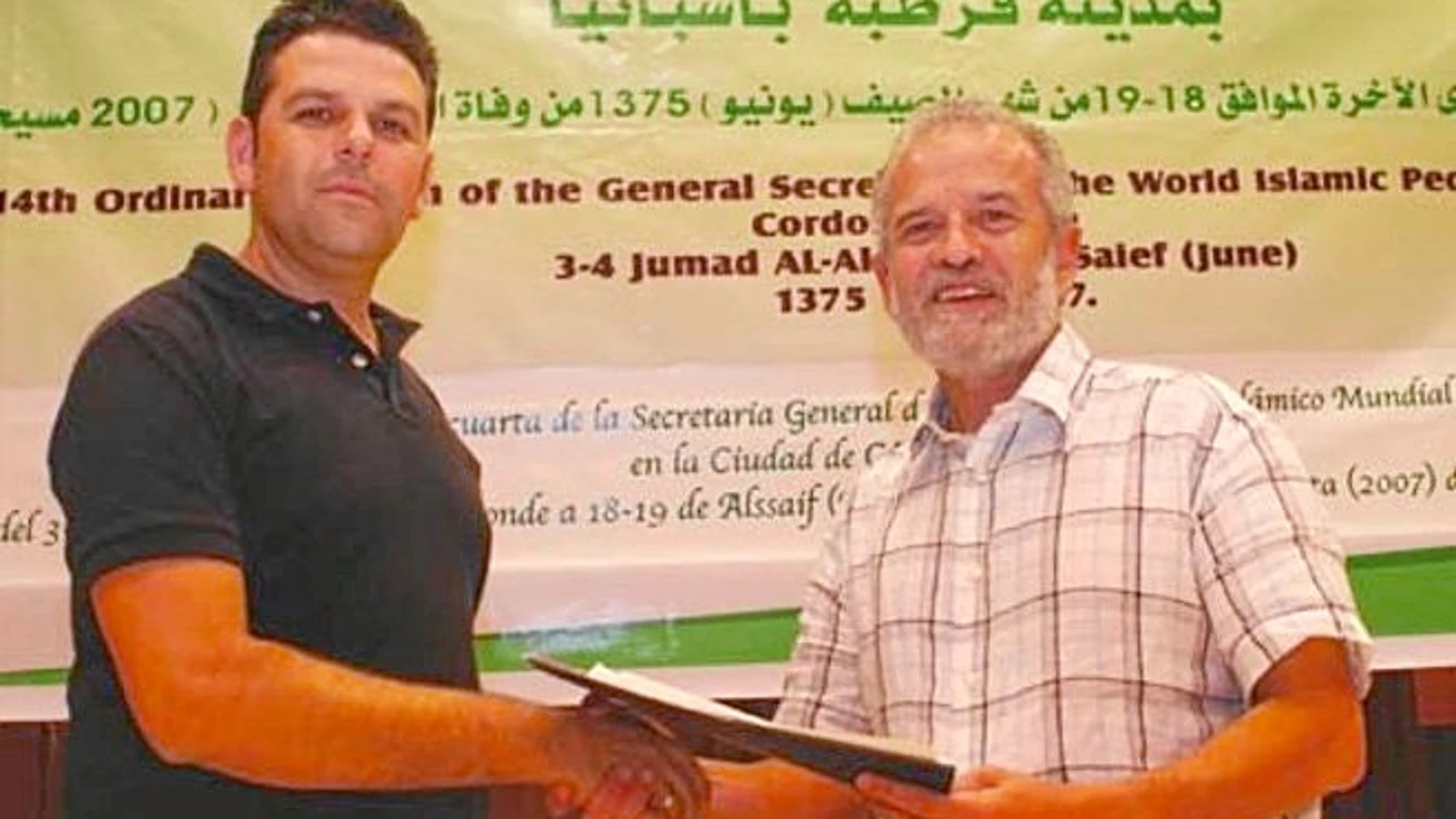 A. M. Rodríguez, principal impulsor, y M. Escudero, fundador de Junta Islámica, en 2007