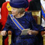 La Reina Beatriz de Holanda, en el acto de inauguración del reinado de su hijo Guillermo, tras su abdicación el pasado año.