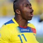 Imagen del jugador con la camiseta de Ecuador