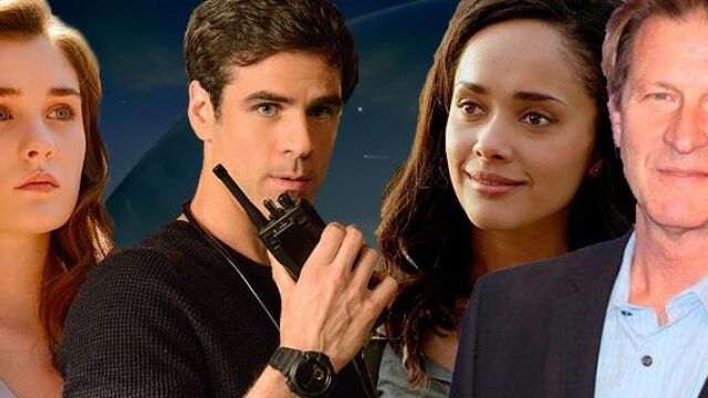 Eddie Cahill, Karla Crome, Grace Victoria y Brett Cullen.