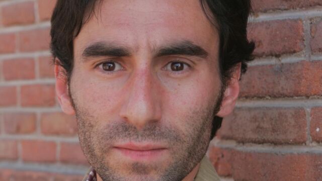 Fernando Cruz sufre hemorragia pupilar e inflamación del nervio óptico