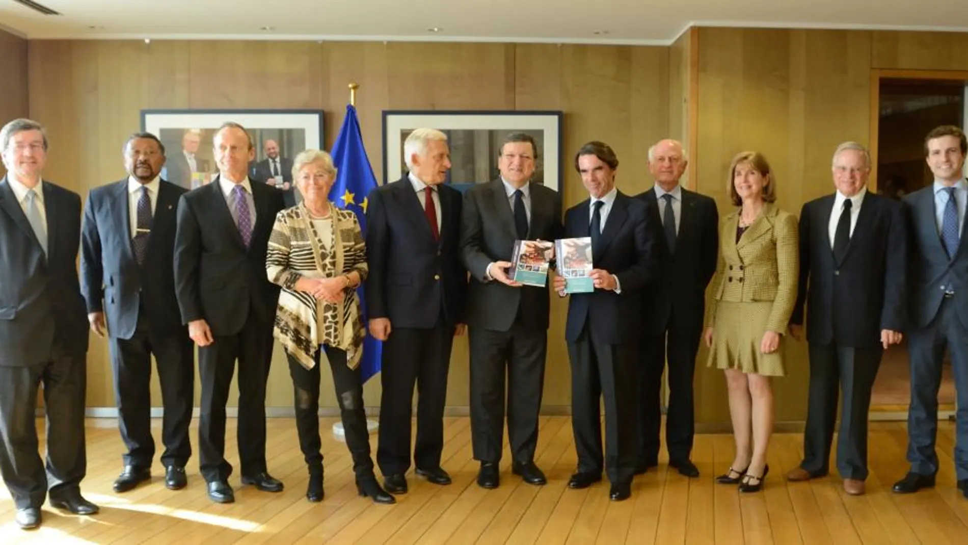 El expresidente del Gobierno y presidente de la Fundación FAES, José María Aznar, presentó en Bruselas el libro blanco de la Atlantic Basin Initiative (ABI) Una nueva comunidad atlántica: generar crecimiento, desarrollo humano y seguridad en el hemisferio atlántico