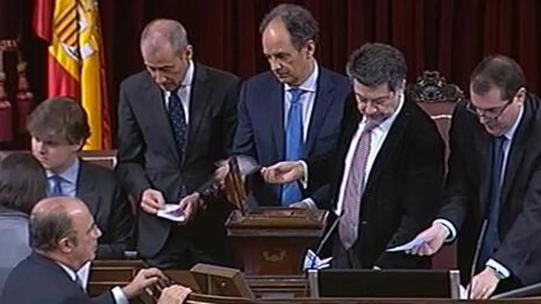 Momento del recuento de la votación en el Congreso