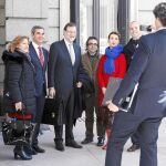 Jorge Moragas fotografía Rajoy con un grupo que visitó ayer el Congreso