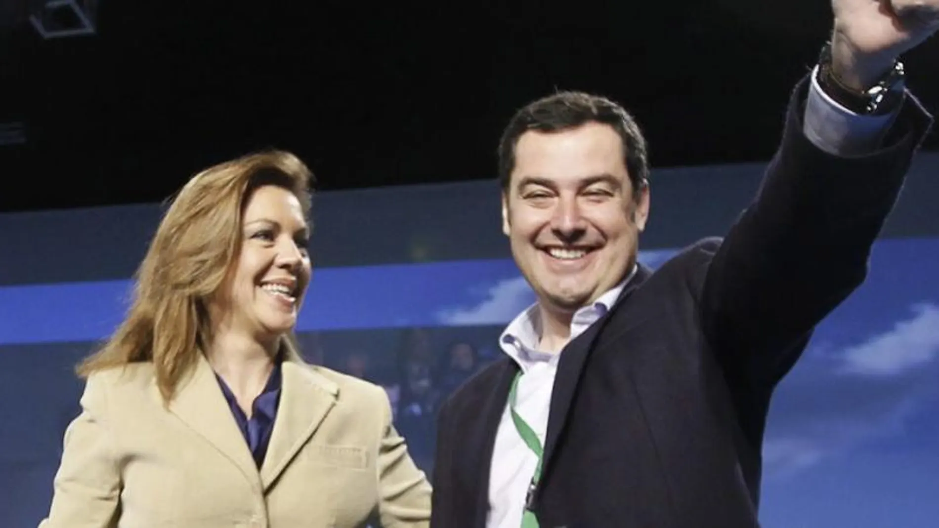 La secretaria general del PP, María Dolores de Cospedal, y el candidato a la presidencia regional, Juan Manuel Moreno