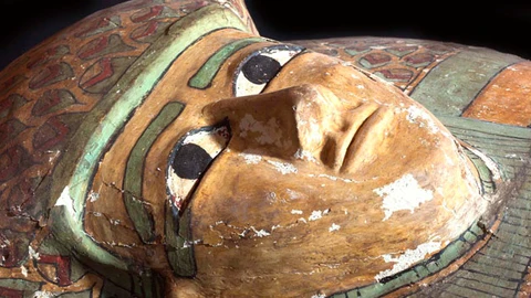 Descubierto un ataúd intacto de la dinastía XVII del Antiguo Egipto