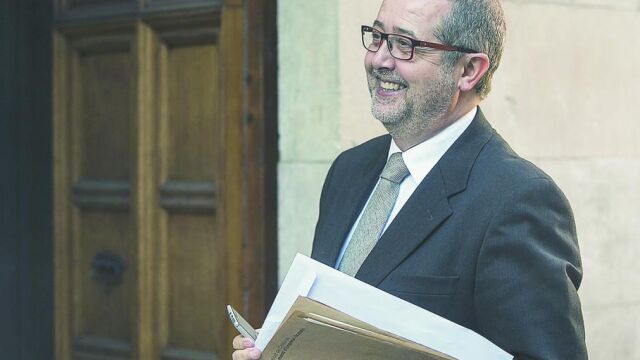 Cataluña pierde un 8% de turistas españoles en su año récord