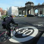 Las bicis ganan terreno a los coches en Madrid