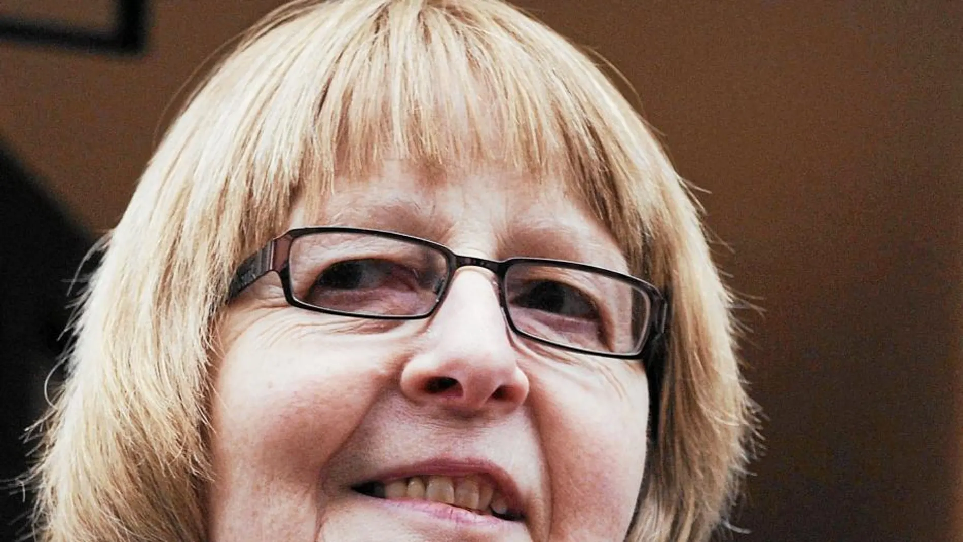 Shirley Chaplin, ex enfermera británica a la que se le prohibió lucir el crucifijo en su puesto de trabajo