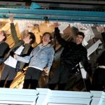 One Direction ( Harry Styles, Zayn Malik, Louis Tomlinson, Niall Horan, Liam Payne) durante la grabación del videoclip.