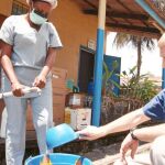 Ken Brantly se contagió del virus en el Hospital ELWA de Liberia