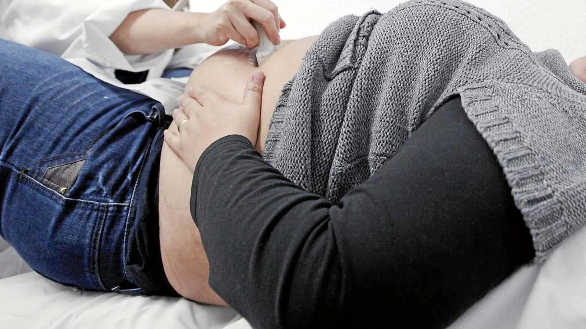 La obesidad durante el embarazo hace aumentar las tasas de aborto