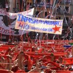 Pancartas a favor de los presos el 6 de julio de 2013 en Pamplona.