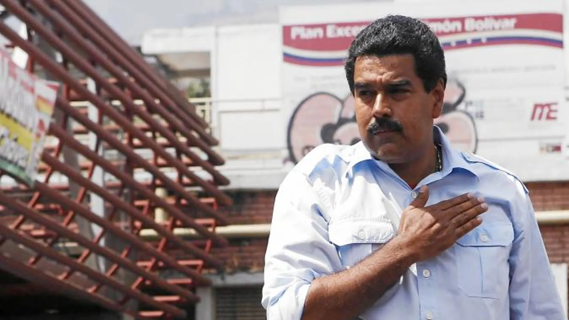 Nicolás Maduro aprobó ayer los dos primeros decretos tras recibir poderes absolutos