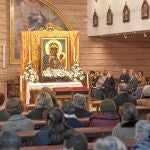 Cientos de feligreses participaron en el rezo del rosario, junto al icono de Nuestra Señora de Czestochowa, en la Patrona de Valladolid