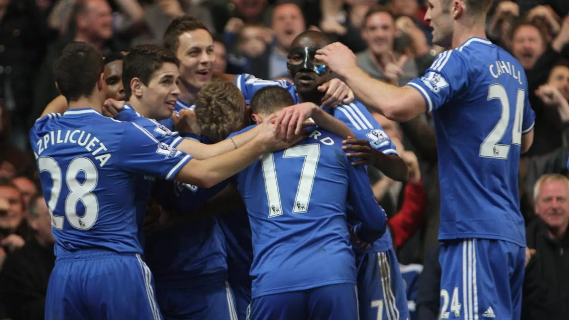 Samuel Eto'o celebra el gol marcadado ante el Tottenham Hotspur.