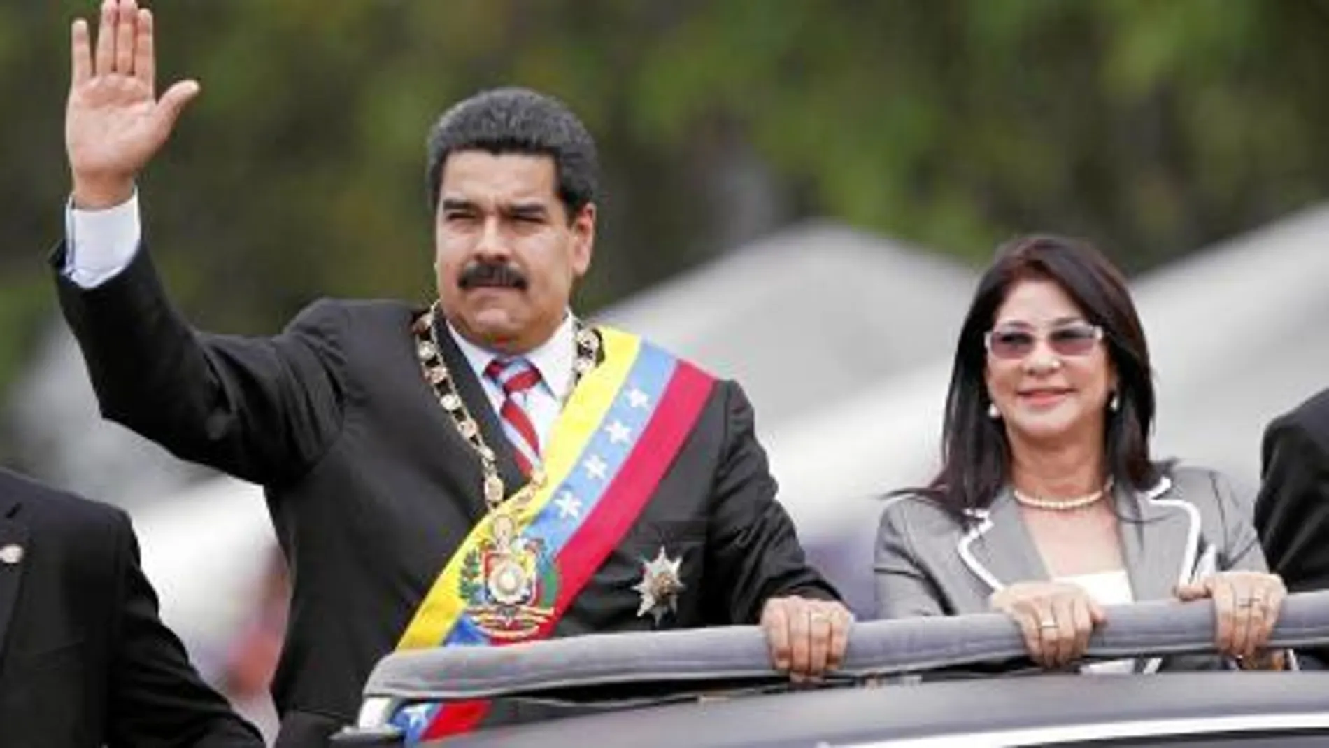Maduro (en la imagen, ayer en un acto oficial) ha remodelado su gabinete