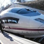Rence ofrece 18 frecuencias diarias del tren Avant de media distancia entre Figueres y Barcelona