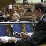 El presidente de Gobierno, Mariano Rajoy, en su escaño poco antes del inicio de la sesión de control.