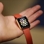 El reloj de pulsera aspira a regresar a la muñeca de la mano de Apple