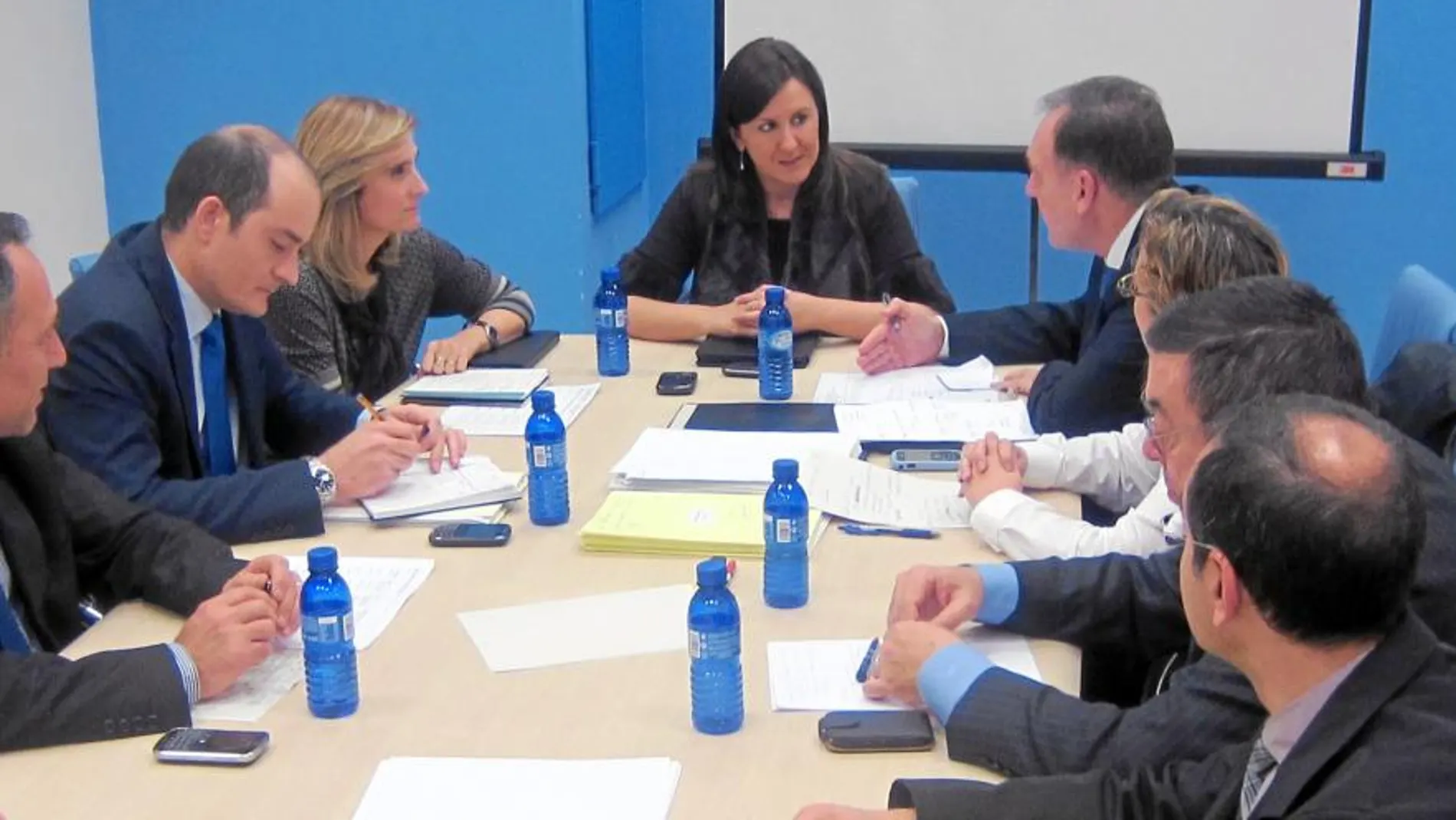 La consellera de Educación se reunió el viernes de forma urgente con la dirección de su Departamento