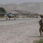 Militares españoles en la pista de Qala i Naw