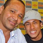 La justicia obliga a indemnizar al padre de Neymar por «difamación»