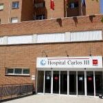 Fachada del Hospital Carlos III de Madrid donde ingresará el religioso toledano Miguel Pajares