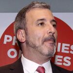GRA289. BARCELONA, 05/04/2014.- El exdiputado Jaume Collboni durante su intervención tras ganar hoy las primarias abiertas del PSC de Barcelona a la alcaldía en una ajustada votación, en la segunda vuelta, en la que se ha impuesto con un 54 % de los votos, apenas medio millar de votos más que la concejala Carmen Andrés.EFE/Toni Garriga