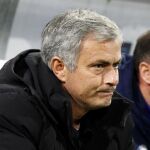 El director técnico del Chelsea, Jose Mourinho